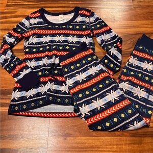 Hanna Andersson Navy and Red Snowflake Pajamas